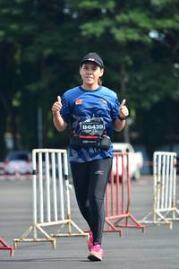 BIB: 0439
                            <button type="button" onclick="openModal(5171414)" class="btn btn-primary btn-sm float-right btn-popup" data-toggle="modal" data-target=".modal-high-quality">
                        <i class="fas fa-shopping-cart"></i> Add to Cart
                    </button>
                                            <button type="button" onclick="isThisMe(5171414, true)" class="btn btn-success btn-sm float-right btn-popup btn-isme hidden" data-toggle="tooltip" data-placement="bottom" title="นี่คือรูปของคุณใช่ไหม คลิกที่นี่เพื่อเอาเข้าอัลบั้ม">
                        <i class="fas fa-plus"></i> Add to album
                    </button>
                    <button type="button" onclick="isThisMe(5171414, false)" class="btn btn-warning btn-sm float-right btn-popup btn-isnotme hidden">
                        <i class="fas fa-ban"></i> Remove from album
                    </button>