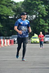 BIB: 1064
                            <button type="button" onclick="openModal(5165801)" class="btn btn-primary btn-sm float-right btn-popup" data-toggle="modal" data-target=".modal-high-quality">
                        <i class="fas fa-shopping-cart"></i> Add to Cart
                    </button>
                                            <button type="button" onclick="isThisMe(5165801, true)" class="btn btn-success btn-sm float-right btn-popup btn-isme hidden" data-toggle="tooltip" data-placement="bottom" title="นี่คือรูปของคุณใช่ไหม คลิกที่นี่เพื่อเอาเข้าอัลบั้ม">
                        <i class="fas fa-plus"></i> Add to album
                    </button>
                    <button type="button" onclick="isThisMe(5165801, false)" class="btn btn-warning btn-sm float-right btn-popup btn-isnotme hidden">
                        <i class="fas fa-ban"></i> Remove from album
                    </button>