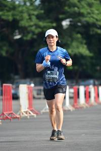 BIB: 0889
                            <button type="button" onclick="openModal(5168359)" class="btn btn-primary btn-sm float-right btn-popup" data-toggle="modal" data-target=".modal-high-quality">
                        <i class="fas fa-shopping-cart"></i> Add to Cart
                    </button>
                                            <button type="button" onclick="isThisMe(5168359, true)" class="btn btn-success btn-sm float-right btn-popup btn-isme hidden" data-toggle="tooltip" data-placement="bottom" title="นี่คือรูปของคุณใช่ไหม คลิกที่นี่เพื่อเอาเข้าอัลบั้ม">
                        <i class="fas fa-plus"></i> Add to album
                    </button>
                    <button type="button" onclick="isThisMe(5168359, false)" class="btn btn-warning btn-sm float-right btn-popup btn-isnotme hidden">
                        <i class="fas fa-ban"></i> Remove from album
                    </button>