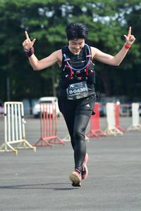 BIB: 0430
                            <button type="button" onclick="openModal(5169274)" class="btn btn-primary btn-sm float-right btn-popup" data-toggle="modal" data-target=".modal-high-quality">
                        <i class="fas fa-shopping-cart"></i> Add to Cart
                    </button>
                                            <button type="button" onclick="isThisMe(5169274, true)" class="btn btn-success btn-sm float-right btn-popup btn-isme hidden" data-toggle="tooltip" data-placement="bottom" title="นี่คือรูปของคุณใช่ไหม คลิกที่นี่เพื่อเอาเข้าอัลบั้ม">
                        <i class="fas fa-plus"></i> Add to album
                    </button>
                    <button type="button" onclick="isThisMe(5169274, false)" class="btn btn-warning btn-sm float-right btn-popup btn-isnotme hidden">
                        <i class="fas fa-ban"></i> Remove from album
                    </button>