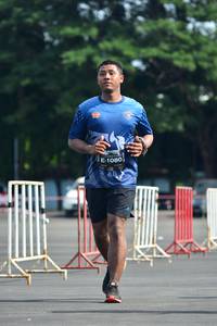 BIB: 1080
                            <button type="button" onclick="openModal(5172040)" class="btn btn-primary btn-sm float-right btn-popup" data-toggle="modal" data-target=".modal-high-quality">
                        <i class="fas fa-shopping-cart"></i> Add to Cart
                    </button>
                                            <button type="button" onclick="isThisMe(5172040, true)" class="btn btn-success btn-sm float-right btn-popup btn-isme hidden" data-toggle="tooltip" data-placement="bottom" title="นี่คือรูปของคุณใช่ไหม คลิกที่นี่เพื่อเอาเข้าอัลบั้ม">
                        <i class="fas fa-plus"></i> Add to album
                    </button>
                    <button type="button" onclick="isThisMe(5172040, false)" class="btn btn-warning btn-sm float-right btn-popup btn-isnotme hidden">
                        <i class="fas fa-ban"></i> Remove from album
                    </button>