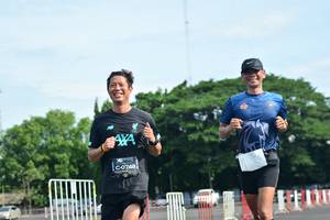 BIB: 0748
                            <button type="button" onclick="openModal(5167517)" class="btn btn-primary btn-sm float-right btn-popup" data-toggle="modal" data-target=".modal-high-quality">
                        <i class="fas fa-shopping-cart"></i> Add to Cart
                    </button>
                                            <button type="button" onclick="isThisMe(5167517, true)" class="btn btn-success btn-sm float-right btn-popup btn-isme hidden" data-toggle="tooltip" data-placement="bottom" title="นี่คือรูปของคุณใช่ไหม คลิกที่นี่เพื่อเอาเข้าอัลบั้ม">
                        <i class="fas fa-plus"></i> Add to album
                    </button>
                    <button type="button" onclick="isThisMe(5167517, false)" class="btn btn-warning btn-sm float-right btn-popup btn-isnotme hidden">
                        <i class="fas fa-ban"></i> Remove from album
                    </button>