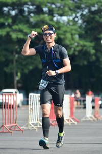 BIB: 0102
                            <button type="button" onclick="openModal(5171555)" class="btn btn-primary btn-sm float-right btn-popup" data-toggle="modal" data-target=".modal-high-quality">
                        <i class="fas fa-shopping-cart"></i> Add to Cart
                    </button>
                                            <button type="button" onclick="isThisMe(5171555, true)" class="btn btn-success btn-sm float-right btn-popup btn-isme hidden" data-toggle="tooltip" data-placement="bottom" title="นี่คือรูปของคุณใช่ไหม คลิกที่นี่เพื่อเอาเข้าอัลบั้ม">
                        <i class="fas fa-plus"></i> Add to album
                    </button>
                    <button type="button" onclick="isThisMe(5171555, false)" class="btn btn-warning btn-sm float-right btn-popup btn-isnotme hidden">
                        <i class="fas fa-ban"></i> Remove from album
                    </button>