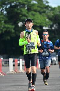 BIB: 0859, 036
                            <button type="button" onclick="openModal(5168712)" class="btn btn-primary btn-sm float-right btn-popup" data-toggle="modal" data-target=".modal-high-quality">
                        <i class="fas fa-shopping-cart"></i> Add to Cart
                    </button>
                                            <button type="button" onclick="isThisMe(5168712, true)" class="btn btn-success btn-sm float-right btn-popup btn-isme hidden" data-toggle="tooltip" data-placement="bottom" title="นี่คือรูปของคุณใช่ไหม คลิกที่นี่เพื่อเอาเข้าอัลบั้ม">
                        <i class="fas fa-plus"></i> Add to album
                    </button>
                    <button type="button" onclick="isThisMe(5168712, false)" class="btn btn-warning btn-sm float-right btn-popup btn-isnotme hidden">
                        <i class="fas fa-ban"></i> Remove from album
                    </button>