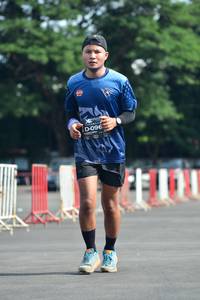 BIB: 096
                            <button type="button" onclick="openModal(5171671)" class="btn btn-primary btn-sm float-right btn-popup" data-toggle="modal" data-target=".modal-high-quality">
                        <i class="fas fa-shopping-cart"></i> Add to Cart
                    </button>
                                            <button type="button" onclick="isThisMe(5171671, true)" class="btn btn-success btn-sm float-right btn-popup btn-isme hidden" data-toggle="tooltip" data-placement="bottom" title="นี่คือรูปของคุณใช่ไหม คลิกที่นี่เพื่อเอาเข้าอัลบั้ม">
                        <i class="fas fa-plus"></i> Add to album
                    </button>
                    <button type="button" onclick="isThisMe(5171671, false)" class="btn btn-warning btn-sm float-right btn-popup btn-isnotme hidden">
                        <i class="fas fa-ban"></i> Remove from album
                    </button>