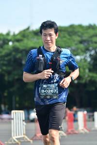 BIB: 0267
                            <button type="button" onclick="openModal(5171583)" class="btn btn-primary btn-sm float-right btn-popup" data-toggle="modal" data-target=".modal-high-quality">
                        <i class="fas fa-shopping-cart"></i> Add to Cart
                    </button>
                                            <button type="button" onclick="isThisMe(5171583, true)" class="btn btn-success btn-sm float-right btn-popup btn-isme hidden" data-toggle="tooltip" data-placement="bottom" title="นี่คือรูปของคุณใช่ไหม คลิกที่นี่เพื่อเอาเข้าอัลบั้ม">
                        <i class="fas fa-plus"></i> Add to album
                    </button>
                    <button type="button" onclick="isThisMe(5171583, false)" class="btn btn-warning btn-sm float-right btn-popup btn-isnotme hidden">
                        <i class="fas fa-ban"></i> Remove from album
                    </button>