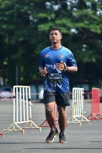 BIB: 1080
                            <button type="button" onclick="openModal(5172060)" class="btn btn-primary btn-sm float-right btn-popup" data-toggle="modal" data-target=".modal-high-quality">
                        <i class="fas fa-shopping-cart"></i> Add to Cart
                    </button>
                                            <button type="button" onclick="isThisMe(5172060, true)" class="btn btn-success btn-sm float-right btn-popup btn-isme hidden" data-toggle="tooltip" data-placement="bottom" title="นี่คือรูปของคุณใช่ไหม คลิกที่นี่เพื่อเอาเข้าอัลบั้ม">
                        <i class="fas fa-plus"></i> Add to album
                    </button>
                    <button type="button" onclick="isThisMe(5172060, false)" class="btn btn-warning btn-sm float-right btn-popup btn-isnotme hidden">
                        <i class="fas fa-ban"></i> Remove from album
                    </button>