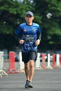 BIB: 0123
                            <button type="button" onclick="openModal(5167221)" class="btn btn-primary btn-sm float-right btn-popup" data-toggle="modal" data-target=".modal-high-quality">
                        <i class="fas fa-shopping-cart"></i> Add to Cart
                    </button>
                                            <button type="button" onclick="isThisMe(5167221, true)" class="btn btn-success btn-sm float-right btn-popup btn-isme hidden" data-toggle="tooltip" data-placement="bottom" title="นี่คือรูปของคุณใช่ไหม คลิกที่นี่เพื่อเอาเข้าอัลบั้ม">
                        <i class="fas fa-plus"></i> Add to album
                    </button>
                    <button type="button" onclick="isThisMe(5167221, false)" class="btn btn-warning btn-sm float-right btn-popup btn-isnotme hidden">
                        <i class="fas fa-ban"></i> Remove from album
                    </button>