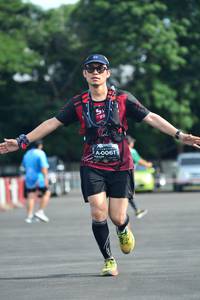 BIB: 061
                            <button type="button" onclick="openModal(5166075)" class="btn btn-primary btn-sm float-right btn-popup" data-toggle="modal" data-target=".modal-high-quality">
                        <i class="fas fa-shopping-cart"></i> Add to Cart
                    </button>
                                            <button type="button" onclick="isThisMe(5166075, true)" class="btn btn-success btn-sm float-right btn-popup btn-isme hidden" data-toggle="tooltip" data-placement="bottom" title="นี่คือรูปของคุณใช่ไหม คลิกที่นี่เพื่อเอาเข้าอัลบั้ม">
                        <i class="fas fa-plus"></i> Add to album
                    </button>
                    <button type="button" onclick="isThisMe(5166075, false)" class="btn btn-warning btn-sm float-right btn-popup btn-isnotme hidden">
                        <i class="fas fa-ban"></i> Remove from album
                    </button>