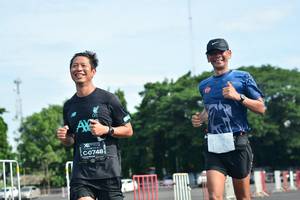 BIB: 0748
                            <button type="button" onclick="openModal(5167527)" class="btn btn-primary btn-sm float-right btn-popup" data-toggle="modal" data-target=".modal-high-quality">
                        <i class="fas fa-shopping-cart"></i> Add to Cart
                    </button>
                                            <button type="button" onclick="isThisMe(5167527, true)" class="btn btn-success btn-sm float-right btn-popup btn-isme hidden" data-toggle="tooltip" data-placement="bottom" title="นี่คือรูปของคุณใช่ไหม คลิกที่นี่เพื่อเอาเข้าอัลบั้ม">
                        <i class="fas fa-plus"></i> Add to album
                    </button>
                    <button type="button" onclick="isThisMe(5167527, false)" class="btn btn-warning btn-sm float-right btn-popup btn-isnotme hidden">
                        <i class="fas fa-ban"></i> Remove from album
                    </button>