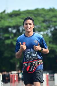 BIB: 0521, 
                            <button type="button" onclick="openModal(5171011)" class="btn btn-primary btn-sm float-right btn-popup" data-toggle="modal" data-target=".modal-high-quality">
                        <i class="fas fa-shopping-cart"></i> Add to Cart
                    </button>
                                            <button type="button" onclick="isThisMe(5171011, true)" class="btn btn-success btn-sm float-right btn-popup btn-isme hidden" data-toggle="tooltip" data-placement="bottom" title="นี่คือรูปของคุณใช่ไหม คลิกที่นี่เพื่อเอาเข้าอัลบั้ม">
                        <i class="fas fa-plus"></i> Add to album
                    </button>
                    <button type="button" onclick="isThisMe(5171011, false)" class="btn btn-warning btn-sm float-right btn-popup btn-isnotme hidden">
                        <i class="fas fa-ban"></i> Remove from album
                    </button>