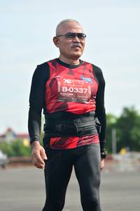 BIB: 0337
                            <button type="button" onclick="openModal(5164540)" class="btn btn-primary btn-sm float-right btn-popup" data-toggle="modal" data-target=".modal-high-quality">
                        <i class="fas fa-shopping-cart"></i> Add to Cart
                    </button>
                                            <button type="button" onclick="isThisMe(5164540, true)" class="btn btn-success btn-sm float-right btn-popup btn-isme hidden" data-toggle="tooltip" data-placement="bottom" title="นี่คือรูปของคุณใช่ไหม คลิกที่นี่เพื่อเอาเข้าอัลบั้ม">
                        <i class="fas fa-plus"></i> Add to album
                    </button>
                    <button type="button" onclick="isThisMe(5164540, false)" class="btn btn-warning btn-sm float-right btn-popup btn-isnotme hidden">
                        <i class="fas fa-ban"></i> Remove from album
                    </button>