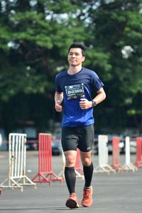 BIB: 0369
                            <button type="button" onclick="openModal(5170916)" class="btn btn-primary btn-sm float-right btn-popup" data-toggle="modal" data-target=".modal-high-quality">
                        <i class="fas fa-shopping-cart"></i> Add to Cart
                    </button>
                                            <button type="button" onclick="isThisMe(5170916, true)" class="btn btn-success btn-sm float-right btn-popup btn-isme hidden" data-toggle="tooltip" data-placement="bottom" title="นี่คือรูปของคุณใช่ไหม คลิกที่นี่เพื่อเอาเข้าอัลบั้ม">
                        <i class="fas fa-plus"></i> Add to album
                    </button>
                    <button type="button" onclick="isThisMe(5170916, false)" class="btn btn-warning btn-sm float-right btn-popup btn-isnotme hidden">
                        <i class="fas fa-ban"></i> Remove from album
                    </button>