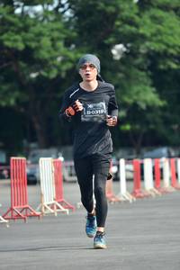 BIB: 0319
                            <button type="button" onclick="openModal(5170887)" class="btn btn-primary btn-sm float-right btn-popup" data-toggle="modal" data-target=".modal-high-quality">
                        <i class="fas fa-shopping-cart"></i> Add to Cart
                    </button>
                                            <button type="button" onclick="isThisMe(5170887, true)" class="btn btn-success btn-sm float-right btn-popup btn-isme hidden" data-toggle="tooltip" data-placement="bottom" title="นี่คือรูปของคุณใช่ไหม คลิกที่นี่เพื่อเอาเข้าอัลบั้ม">
                        <i class="fas fa-plus"></i> Add to album
                    </button>
                    <button type="button" onclick="isThisMe(5170887, false)" class="btn btn-warning btn-sm float-right btn-popup btn-isnotme hidden">
                        <i class="fas fa-ban"></i> Remove from album
                    </button>