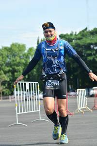 BIB: 0172
                            <button type="button" onclick="openModal(5171463)" class="btn btn-primary btn-sm float-right btn-popup" data-toggle="modal" data-target=".modal-high-quality">
                        <i class="fas fa-shopping-cart"></i> Add to Cart
                    </button>
                                            <button type="button" onclick="isThisMe(5171463, true)" class="btn btn-success btn-sm float-right btn-popup btn-isme hidden" data-toggle="tooltip" data-placement="bottom" title="นี่คือรูปของคุณใช่ไหม คลิกที่นี่เพื่อเอาเข้าอัลบั้ม">
                        <i class="fas fa-plus"></i> Add to album
                    </button>
                    <button type="button" onclick="isThisMe(5171463, false)" class="btn btn-warning btn-sm float-right btn-popup btn-isnotme hidden">
                        <i class="fas fa-ban"></i> Remove from album
                    </button>