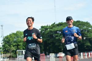 BIB: 0748
                            <button type="button" onclick="openModal(5167515)" class="btn btn-primary btn-sm float-right btn-popup" data-toggle="modal" data-target=".modal-high-quality">
                        <i class="fas fa-shopping-cart"></i> Add to Cart
                    </button>
                                            <button type="button" onclick="isThisMe(5167515, true)" class="btn btn-success btn-sm float-right btn-popup btn-isme hidden" data-toggle="tooltip" data-placement="bottom" title="นี่คือรูปของคุณใช่ไหม คลิกที่นี่เพื่อเอาเข้าอัลบั้ม">
                        <i class="fas fa-plus"></i> Add to album
                    </button>
                    <button type="button" onclick="isThisMe(5167515, false)" class="btn btn-warning btn-sm float-right btn-popup btn-isnotme hidden">
                        <i class="fas fa-ban"></i> Remove from album
                    </button>