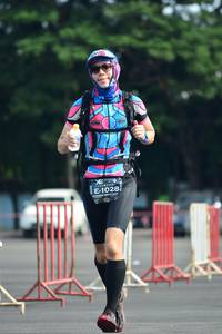 BIB: 1028
                            <button type="button" onclick="openModal(5170291)" class="btn btn-primary btn-sm float-right btn-popup" data-toggle="modal" data-target=".modal-high-quality">
                        <i class="fas fa-shopping-cart"></i> Add to Cart
                    </button>
                                            <button type="button" onclick="isThisMe(5170291, true)" class="btn btn-success btn-sm float-right btn-popup btn-isme hidden" data-toggle="tooltip" data-placement="bottom" title="นี่คือรูปของคุณใช่ไหม คลิกที่นี่เพื่อเอาเข้าอัลบั้ม">
                        <i class="fas fa-plus"></i> Add to album
                    </button>
                    <button type="button" onclick="isThisMe(5170291, false)" class="btn btn-warning btn-sm float-right btn-popup btn-isnotme hidden">
                        <i class="fas fa-ban"></i> Remove from album
                    </button>