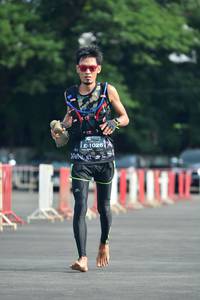 BIB: 1026
                            <button type="button" onclick="openModal(5165050)" class="btn btn-primary btn-sm float-right btn-popup" data-toggle="modal" data-target=".modal-high-quality">
                        <i class="fas fa-shopping-cart"></i> Add to Cart
                    </button>
                                            <button type="button" onclick="isThisMe(5165050, true)" class="btn btn-success btn-sm float-right btn-popup btn-isme hidden" data-toggle="tooltip" data-placement="bottom" title="นี่คือรูปของคุณใช่ไหม คลิกที่นี่เพื่อเอาเข้าอัลบั้ม">
                        <i class="fas fa-plus"></i> Add to album
                    </button>
                    <button type="button" onclick="isThisMe(5165050, false)" class="btn btn-warning btn-sm float-right btn-popup btn-isnotme hidden">
                        <i class="fas fa-ban"></i> Remove from album
                    </button>