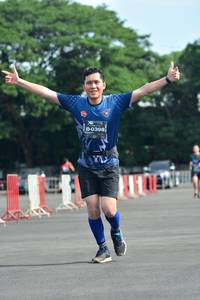 BIB: 0398
                            <button type="button" onclick="openModal(5170747)" class="btn btn-primary btn-sm float-right btn-popup" data-toggle="modal" data-target=".modal-high-quality">
                        <i class="fas fa-shopping-cart"></i> Add to Cart
                    </button>
                                            <button type="button" onclick="isThisMe(5170747, true)" class="btn btn-success btn-sm float-right btn-popup btn-isme hidden" data-toggle="tooltip" data-placement="bottom" title="นี่คือรูปของคุณใช่ไหม คลิกที่นี่เพื่อเอาเข้าอัลบั้ม">
                        <i class="fas fa-plus"></i> Add to album
                    </button>
                    <button type="button" onclick="isThisMe(5170747, false)" class="btn btn-warning btn-sm float-right btn-popup btn-isnotme hidden">
                        <i class="fas fa-ban"></i> Remove from album
                    </button>