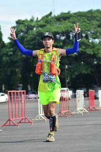 BIB: 0734
                            <button type="button" onclick="openModal(5170697)" class="btn btn-primary btn-sm float-right btn-popup" data-toggle="modal" data-target=".modal-high-quality">
                        <i class="fas fa-shopping-cart"></i> Add to Cart
                    </button>
                                            <button type="button" onclick="isThisMe(5170697, true)" class="btn btn-success btn-sm float-right btn-popup btn-isme hidden" data-toggle="tooltip" data-placement="bottom" title="นี่คือรูปของคุณใช่ไหม คลิกที่นี่เพื่อเอาเข้าอัลบั้ม">
                        <i class="fas fa-plus"></i> Add to album
                    </button>
                    <button type="button" onclick="isThisMe(5170697, false)" class="btn btn-warning btn-sm float-right btn-popup btn-isnotme hidden">
                        <i class="fas fa-ban"></i> Remove from album
                    </button>