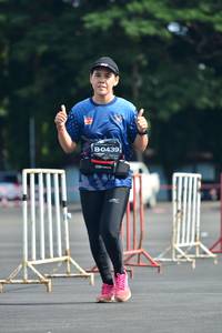 BIB: 0439
                            <button type="button" onclick="openModal(5171400)" class="btn btn-primary btn-sm float-right btn-popup" data-toggle="modal" data-target=".modal-high-quality">
                        <i class="fas fa-shopping-cart"></i> Add to Cart
                    </button>
                                            <button type="button" onclick="isThisMe(5171400, true)" class="btn btn-success btn-sm float-right btn-popup btn-isme hidden" data-toggle="tooltip" data-placement="bottom" title="นี่คือรูปของคุณใช่ไหม คลิกที่นี่เพื่อเอาเข้าอัลบั้ม">
                        <i class="fas fa-plus"></i> Add to album
                    </button>
                    <button type="button" onclick="isThisMe(5171400, false)" class="btn btn-warning btn-sm float-right btn-popup btn-isnotme hidden">
                        <i class="fas fa-ban"></i> Remove from album
                    </button>