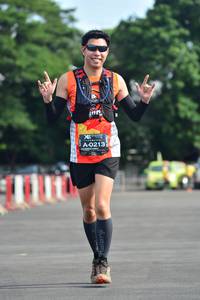 BIB: 0213
                            <button type="button" onclick="openModal(5167386)" class="btn btn-primary btn-sm float-right btn-popup" data-toggle="modal" data-target=".modal-high-quality">
                        <i class="fas fa-shopping-cart"></i> Add to Cart
                    </button>
                                            <button type="button" onclick="isThisMe(5167386, true)" class="btn btn-success btn-sm float-right btn-popup btn-isme hidden" data-toggle="tooltip" data-placement="bottom" title="นี่คือรูปของคุณใช่ไหม คลิกที่นี่เพื่อเอาเข้าอัลบั้ม">
                        <i class="fas fa-plus"></i> Add to album
                    </button>
                    <button type="button" onclick="isThisMe(5167386, false)" class="btn btn-warning btn-sm float-right btn-popup btn-isnotme hidden">
                        <i class="fas fa-ban"></i> Remove from album
                    </button>