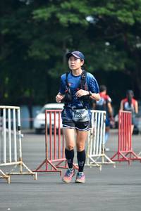 BIB: 0386, 
                            <button type="button" onclick="openModal(5170495)" class="btn btn-primary btn-sm float-right btn-popup" data-toggle="modal" data-target=".modal-high-quality">
                        <i class="fas fa-shopping-cart"></i> Add to Cart
                    </button>
                                            <button type="button" onclick="isThisMe(5170495, true)" class="btn btn-success btn-sm float-right btn-popup btn-isme hidden" data-toggle="tooltip" data-placement="bottom" title="นี่คือรูปของคุณใช่ไหม คลิกที่นี่เพื่อเอาเข้าอัลบั้ม">
                        <i class="fas fa-plus"></i> Add to album
                    </button>
                    <button type="button" onclick="isThisMe(5170495, false)" class="btn btn-warning btn-sm float-right btn-popup btn-isnotme hidden">
                        <i class="fas fa-ban"></i> Remove from album
                    </button>