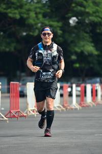 BIB: 0142, 
                            <button type="button" onclick="openModal(5169157)" class="btn btn-primary btn-sm float-right btn-popup" data-toggle="modal" data-target=".modal-high-quality">
                        <i class="fas fa-shopping-cart"></i> Add to Cart
                    </button>
                                            <button type="button" onclick="isThisMe(5169157, true)" class="btn btn-success btn-sm float-right btn-popup btn-isme hidden" data-toggle="tooltip" data-placement="bottom" title="นี่คือรูปของคุณใช่ไหม คลิกที่นี่เพื่อเอาเข้าอัลบั้ม">
                        <i class="fas fa-plus"></i> Add to album
                    </button>
                    <button type="button" onclick="isThisMe(5169157, false)" class="btn btn-warning btn-sm float-right btn-popup btn-isnotme hidden">
                        <i class="fas fa-ban"></i> Remove from album
                    </button>