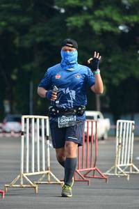 BIB: 0941
                            <button type="button" onclick="openModal(5165221)" class="btn btn-primary btn-sm float-right btn-popup" data-toggle="modal" data-target=".modal-high-quality">
                        <i class="fas fa-shopping-cart"></i> Add to Cart
                    </button>
                                            <button type="button" onclick="isThisMe(5165221, true)" class="btn btn-success btn-sm float-right btn-popup btn-isme hidden" data-toggle="tooltip" data-placement="bottom" title="นี่คือรูปของคุณใช่ไหม คลิกที่นี่เพื่อเอาเข้าอัลบั้ม">
                        <i class="fas fa-plus"></i> Add to album
                    </button>
                    <button type="button" onclick="isThisMe(5165221, false)" class="btn btn-warning btn-sm float-right btn-popup btn-isnotme hidden">
                        <i class="fas fa-ban"></i> Remove from album
                    </button>