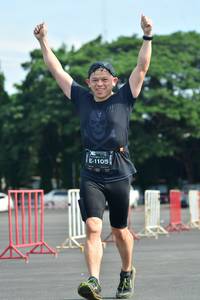 BIB: 1105
                            <button type="button" onclick="openModal(5170982)" class="btn btn-primary btn-sm float-right btn-popup" data-toggle="modal" data-target=".modal-high-quality">
                        <i class="fas fa-shopping-cart"></i> Add to Cart
                    </button>
                                            <button type="button" onclick="isThisMe(5170982, true)" class="btn btn-success btn-sm float-right btn-popup btn-isme hidden" data-toggle="tooltip" data-placement="bottom" title="นี่คือรูปของคุณใช่ไหม คลิกที่นี่เพื่อเอาเข้าอัลบั้ม">
                        <i class="fas fa-plus"></i> Add to album
                    </button>
                    <button type="button" onclick="isThisMe(5170982, false)" class="btn btn-warning btn-sm float-right btn-popup btn-isnotme hidden">
                        <i class="fas fa-ban"></i> Remove from album
                    </button>