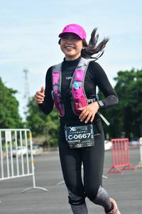 BIB: 0667
                            <button type="button" onclick="openModal(5165800)" class="btn btn-primary btn-sm float-right btn-popup" data-toggle="modal" data-target=".modal-high-quality">
                        <i class="fas fa-shopping-cart"></i> Add to Cart
                    </button>
                                            <button type="button" onclick="isThisMe(5165800, true)" class="btn btn-success btn-sm float-right btn-popup btn-isme hidden" data-toggle="tooltip" data-placement="bottom" title="นี่คือรูปของคุณใช่ไหม คลิกที่นี่เพื่อเอาเข้าอัลบั้ม">
                        <i class="fas fa-plus"></i> Add to album
                    </button>
                    <button type="button" onclick="isThisMe(5165800, false)" class="btn btn-warning btn-sm float-right btn-popup btn-isnotme hidden">
                        <i class="fas fa-ban"></i> Remove from album
                    </button>