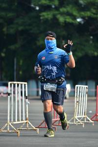 BIB: 0941
                            <button type="button" onclick="openModal(5165190)" class="btn btn-primary btn-sm float-right btn-popup" data-toggle="modal" data-target=".modal-high-quality">
                        <i class="fas fa-shopping-cart"></i> Add to Cart
                    </button>
                                            <button type="button" onclick="isThisMe(5165190, true)" class="btn btn-success btn-sm float-right btn-popup btn-isme hidden" data-toggle="tooltip" data-placement="bottom" title="นี่คือรูปของคุณใช่ไหม คลิกที่นี่เพื่อเอาเข้าอัลบั้ม">
                        <i class="fas fa-plus"></i> Add to album
                    </button>
                    <button type="button" onclick="isThisMe(5165190, false)" class="btn btn-warning btn-sm float-right btn-popup btn-isnotme hidden">
                        <i class="fas fa-ban"></i> Remove from album
                    </button>