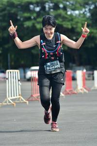 BIB: 0430
                            <button type="button" onclick="openModal(5169309)" class="btn btn-primary btn-sm float-right btn-popup" data-toggle="modal" data-target=".modal-high-quality">
                        <i class="fas fa-shopping-cart"></i> Add to Cart
                    </button>
                                            <button type="button" onclick="isThisMe(5169309, true)" class="btn btn-success btn-sm float-right btn-popup btn-isme hidden" data-toggle="tooltip" data-placement="bottom" title="นี่คือรูปของคุณใช่ไหม คลิกที่นี่เพื่อเอาเข้าอัลบั้ม">
                        <i class="fas fa-plus"></i> Add to album
                    </button>
                    <button type="button" onclick="isThisMe(5169309, false)" class="btn btn-warning btn-sm float-right btn-popup btn-isnotme hidden">
                        <i class="fas fa-ban"></i> Remove from album
                    </button>