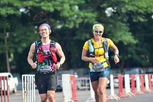 BIB: 1007, 0098
                            <button type="button" onclick="openModal(5170006)" class="btn btn-primary btn-sm float-right btn-popup" data-toggle="modal" data-target=".modal-high-quality">
                        <i class="fas fa-shopping-cart"></i> Add to Cart
                    </button>
                                            <button type="button" onclick="isThisMe(5170006, true)" class="btn btn-success btn-sm float-right btn-popup btn-isme hidden" data-toggle="tooltip" data-placement="bottom" title="นี่คือรูปของคุณใช่ไหม คลิกที่นี่เพื่อเอาเข้าอัลบั้ม">
                        <i class="fas fa-plus"></i> Add to album
                    </button>
                    <button type="button" onclick="isThisMe(5170006, false)" class="btn btn-warning btn-sm float-right btn-popup btn-isnotme hidden">
                        <i class="fas fa-ban"></i> Remove from album
                    </button>