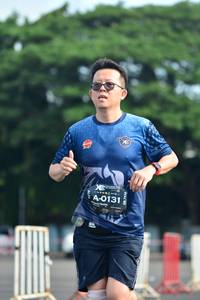 BIB: 0131
                            <button type="button" onclick="openModal(5165595)" class="btn btn-primary btn-sm float-right btn-popup" data-toggle="modal" data-target=".modal-high-quality">
                        <i class="fas fa-shopping-cart"></i> Add to Cart
                    </button>
                                            <button type="button" onclick="isThisMe(5165595, true)" class="btn btn-success btn-sm float-right btn-popup btn-isme hidden" data-toggle="tooltip" data-placement="bottom" title="นี่คือรูปของคุณใช่ไหม คลิกที่นี่เพื่อเอาเข้าอัลบั้ม">
                        <i class="fas fa-plus"></i> Add to album
                    </button>
                    <button type="button" onclick="isThisMe(5165595, false)" class="btn btn-warning btn-sm float-right btn-popup btn-isnotme hidden">
                        <i class="fas fa-ban"></i> Remove from album
                    </button>