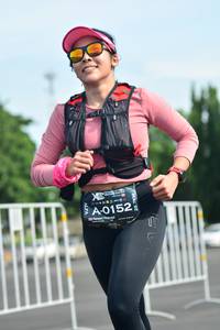 BIB: 0152, 287
                            <button type="button" onclick="openModal(5169658)" class="btn btn-primary btn-sm float-right btn-popup" data-toggle="modal" data-target=".modal-high-quality">
                        <i class="fas fa-shopping-cart"></i> Add to Cart
                    </button>
                                            <button type="button" onclick="isThisMe(5169658, true)" class="btn btn-success btn-sm float-right btn-popup btn-isme hidden" data-toggle="tooltip" data-placement="bottom" title="นี่คือรูปของคุณใช่ไหม คลิกที่นี่เพื่อเอาเข้าอัลบั้ม">
                        <i class="fas fa-plus"></i> Add to album
                    </button>
                    <button type="button" onclick="isThisMe(5169658, false)" class="btn btn-warning btn-sm float-right btn-popup btn-isnotme hidden">
                        <i class="fas fa-ban"></i> Remove from album
                    </button>