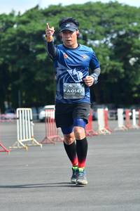 BIB: 0147
                            <button type="button" onclick="openModal(5172134)" class="btn btn-primary btn-sm float-right btn-popup" data-toggle="modal" data-target=".modal-high-quality">
                        <i class="fas fa-shopping-cart"></i> Add to Cart
                    </button>
                                            <button type="button" onclick="isThisMe(5172134, true)" class="btn btn-success btn-sm float-right btn-popup btn-isme hidden" data-toggle="tooltip" data-placement="bottom" title="นี่คือรูปของคุณใช่ไหม คลิกที่นี่เพื่อเอาเข้าอัลบั้ม">
                        <i class="fas fa-plus"></i> Add to album
                    </button>
                    <button type="button" onclick="isThisMe(5172134, false)" class="btn btn-warning btn-sm float-right btn-popup btn-isnotme hidden">
                        <i class="fas fa-ban"></i> Remove from album
                    </button>