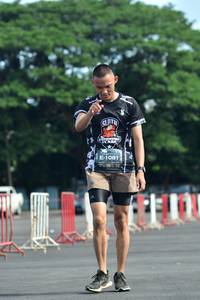 BIB: 1081
                            <button type="button" onclick="openModal(5168176)" class="btn btn-primary btn-sm float-right btn-popup" data-toggle="modal" data-target=".modal-high-quality">
                        <i class="fas fa-shopping-cart"></i> Add to Cart
                    </button>
                                            <button type="button" onclick="isThisMe(5168176, true)" class="btn btn-success btn-sm float-right btn-popup btn-isme hidden" data-toggle="tooltip" data-placement="bottom" title="นี่คือรูปของคุณใช่ไหม คลิกที่นี่เพื่อเอาเข้าอัลบั้ม">
                        <i class="fas fa-plus"></i> Add to album
                    </button>
                    <button type="button" onclick="isThisMe(5168176, false)" class="btn btn-warning btn-sm float-right btn-popup btn-isnotme hidden">
                        <i class="fas fa-ban"></i> Remove from album
                    </button>