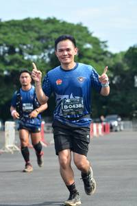 BIB: 0438
                            <button type="button" onclick="openModal(5168641)" class="btn btn-primary btn-sm float-right btn-popup" data-toggle="modal" data-target=".modal-high-quality">
                        <i class="fas fa-shopping-cart"></i> Add to Cart
                    </button>
                                            <button type="button" onclick="isThisMe(5168641, true)" class="btn btn-success btn-sm float-right btn-popup btn-isme hidden" data-toggle="tooltip" data-placement="bottom" title="นี่คือรูปของคุณใช่ไหม คลิกที่นี่เพื่อเอาเข้าอัลบั้ม">
                        <i class="fas fa-plus"></i> Add to album
                    </button>
                    <button type="button" onclick="isThisMe(5168641, false)" class="btn btn-warning btn-sm float-right btn-popup btn-isnotme hidden">
                        <i class="fas fa-ban"></i> Remove from album
                    </button>