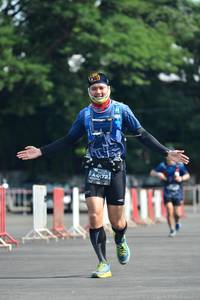 BIB: 172
                            <button type="button" onclick="openModal(5171424)" class="btn btn-primary btn-sm float-right btn-popup" data-toggle="modal" data-target=".modal-high-quality">
                        <i class="fas fa-shopping-cart"></i> Add to Cart
                    </button>
                                            <button type="button" onclick="isThisMe(5171424, true)" class="btn btn-success btn-sm float-right btn-popup btn-isme hidden" data-toggle="tooltip" data-placement="bottom" title="นี่คือรูปของคุณใช่ไหม คลิกที่นี่เพื่อเอาเข้าอัลบั้ม">
                        <i class="fas fa-plus"></i> Add to album
                    </button>
                    <button type="button" onclick="isThisMe(5171424, false)" class="btn btn-warning btn-sm float-right btn-popup btn-isnotme hidden">
                        <i class="fas fa-ban"></i> Remove from album
                    </button>