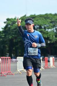 BIB: 0147
                            <button type="button" onclick="openModal(5172113)" class="btn btn-primary btn-sm float-right btn-popup" data-toggle="modal" data-target=".modal-high-quality">
                        <i class="fas fa-shopping-cart"></i> Add to Cart
                    </button>
                                            <button type="button" onclick="isThisMe(5172113, true)" class="btn btn-success btn-sm float-right btn-popup btn-isme hidden" data-toggle="tooltip" data-placement="bottom" title="นี่คือรูปของคุณใช่ไหม คลิกที่นี่เพื่อเอาเข้าอัลบั้ม">
                        <i class="fas fa-plus"></i> Add to album
                    </button>
                    <button type="button" onclick="isThisMe(5172113, false)" class="btn btn-warning btn-sm float-right btn-popup btn-isnotme hidden">
                        <i class="fas fa-ban"></i> Remove from album
                    </button>