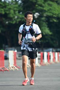 BIB: 0700
                            <button type="button" onclick="openModal(5171145)" class="btn btn-primary btn-sm float-right btn-popup" data-toggle="modal" data-target=".modal-high-quality">
                        <i class="fas fa-shopping-cart"></i> Add to Cart
                    </button>
                                            <button type="button" onclick="isThisMe(5171145, true)" class="btn btn-success btn-sm float-right btn-popup btn-isme hidden" data-toggle="tooltip" data-placement="bottom" title="นี่คือรูปของคุณใช่ไหม คลิกที่นี่เพื่อเอาเข้าอัลบั้ม">
                        <i class="fas fa-plus"></i> Add to album
                    </button>
                    <button type="button" onclick="isThisMe(5171145, false)" class="btn btn-warning btn-sm float-right btn-popup btn-isnotme hidden">
                        <i class="fas fa-ban"></i> Remove from album
                    </button>