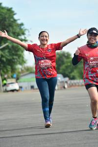 BIB: 0022, 003
                            <button type="button" onclick="openModal(5165933)" class="btn btn-primary btn-sm float-right btn-popup" data-toggle="modal" data-target=".modal-high-quality">
                        <i class="fas fa-shopping-cart"></i> Add to Cart
                    </button>
                                            <button type="button" onclick="isThisMe(5165933, true)" class="btn btn-success btn-sm float-right btn-popup btn-isme hidden" data-toggle="tooltip" data-placement="bottom" title="นี่คือรูปของคุณใช่ไหม คลิกที่นี่เพื่อเอาเข้าอัลบั้ม">
                        <i class="fas fa-plus"></i> Add to album
                    </button>
                    <button type="button" onclick="isThisMe(5165933, false)" class="btn btn-warning btn-sm float-right btn-popup btn-isnotme hidden">
                        <i class="fas fa-ban"></i> Remove from album
                    </button>