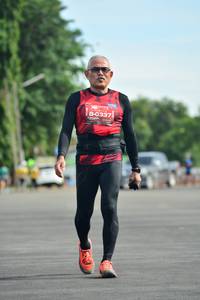 BIB: 0337
                            <button type="button" onclick="openModal(5164460)" class="btn btn-primary btn-sm float-right btn-popup" data-toggle="modal" data-target=".modal-high-quality">
                        <i class="fas fa-shopping-cart"></i> Add to Cart
                    </button>
                                            <button type="button" onclick="isThisMe(5164460, true)" class="btn btn-success btn-sm float-right btn-popup btn-isme hidden" data-toggle="tooltip" data-placement="bottom" title="นี่คือรูปของคุณใช่ไหม คลิกที่นี่เพื่อเอาเข้าอัลบั้ม">
                        <i class="fas fa-plus"></i> Add to album
                    </button>
                    <button type="button" onclick="isThisMe(5164460, false)" class="btn btn-warning btn-sm float-right btn-popup btn-isnotme hidden">
                        <i class="fas fa-ban"></i> Remove from album
                    </button>