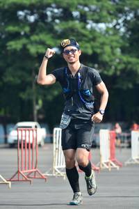 BIB: 0102
                            <button type="button" onclick="openModal(5171562)" class="btn btn-primary btn-sm float-right btn-popup" data-toggle="modal" data-target=".modal-high-quality">
                        <i class="fas fa-shopping-cart"></i> Add to Cart
                    </button>
                                            <button type="button" onclick="isThisMe(5171562, true)" class="btn btn-success btn-sm float-right btn-popup btn-isme hidden" data-toggle="tooltip" data-placement="bottom" title="นี่คือรูปของคุณใช่ไหม คลิกที่นี่เพื่อเอาเข้าอัลบั้ม">
                        <i class="fas fa-plus"></i> Add to album
                    </button>
                    <button type="button" onclick="isThisMe(5171562, false)" class="btn btn-warning btn-sm float-right btn-popup btn-isnotme hidden">
                        <i class="fas fa-ban"></i> Remove from album
                    </button>