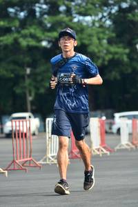 BIB: 063
                            <button type="button" onclick="openModal(5164453)" class="btn btn-primary btn-sm float-right btn-popup" data-toggle="modal" data-target=".modal-high-quality">
                        <i class="fas fa-shopping-cart"></i> Add to Cart
                    </button>
                                            <button type="button" onclick="isThisMe(5164453, true)" class="btn btn-success btn-sm float-right btn-popup btn-isme hidden" data-toggle="tooltip" data-placement="bottom" title="นี่คือรูปของคุณใช่ไหม คลิกที่นี่เพื่อเอาเข้าอัลบั้ม">
                        <i class="fas fa-plus"></i> Add to album
                    </button>
                    <button type="button" onclick="isThisMe(5164453, false)" class="btn btn-warning btn-sm float-right btn-popup btn-isnotme hidden">
                        <i class="fas fa-ban"></i> Remove from album
                    </button>