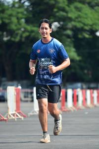 BIB: 0606
                            <button type="button" onclick="openModal(5171839)" class="btn btn-primary btn-sm float-right btn-popup" data-toggle="modal" data-target=".modal-high-quality">
                        <i class="fas fa-shopping-cart"></i> Add to Cart
                    </button>
                                            <button type="button" onclick="isThisMe(5171839, true)" class="btn btn-success btn-sm float-right btn-popup btn-isme hidden" data-toggle="tooltip" data-placement="bottom" title="นี่คือรูปของคุณใช่ไหม คลิกที่นี่เพื่อเอาเข้าอัลบั้ม">
                        <i class="fas fa-plus"></i> Add to album
                    </button>
                    <button type="button" onclick="isThisMe(5171839, false)" class="btn btn-warning btn-sm float-right btn-popup btn-isnotme hidden">
                        <i class="fas fa-ban"></i> Remove from album
                    </button>