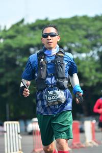 BIB: 0342
                            <button type="button" onclick="openModal(5169051)" class="btn btn-primary btn-sm float-right btn-popup" data-toggle="modal" data-target=".modal-high-quality">
                        <i class="fas fa-shopping-cart"></i> Add to Cart
                    </button>
                                            <button type="button" onclick="isThisMe(5169051, true)" class="btn btn-success btn-sm float-right btn-popup btn-isme hidden" data-toggle="tooltip" data-placement="bottom" title="นี่คือรูปของคุณใช่ไหม คลิกที่นี่เพื่อเอาเข้าอัลบั้ม">
                        <i class="fas fa-plus"></i> Add to album
                    </button>
                    <button type="button" onclick="isThisMe(5169051, false)" class="btn btn-warning btn-sm float-right btn-popup btn-isnotme hidden">
                        <i class="fas fa-ban"></i> Remove from album
                    </button>