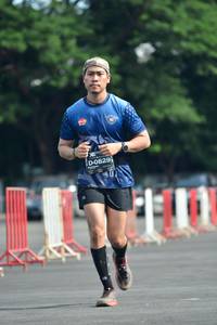 BIB: 0829
                            <button type="button" onclick="openModal(5167562)" class="btn btn-primary btn-sm float-right btn-popup" data-toggle="modal" data-target=".modal-high-quality">
                        <i class="fas fa-shopping-cart"></i> Add to Cart
                    </button>
                                            <button type="button" onclick="isThisMe(5167562, true)" class="btn btn-success btn-sm float-right btn-popup btn-isme hidden" data-toggle="tooltip" data-placement="bottom" title="นี่คือรูปของคุณใช่ไหม คลิกที่นี่เพื่อเอาเข้าอัลบั้ม">
                        <i class="fas fa-plus"></i> Add to album
                    </button>
                    <button type="button" onclick="isThisMe(5167562, false)" class="btn btn-warning btn-sm float-right btn-popup btn-isnotme hidden">
                        <i class="fas fa-ban"></i> Remove from album
                    </button>