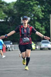 BIB: 061
                            <button type="button" onclick="openModal(5166067)" class="btn btn-primary btn-sm float-right btn-popup" data-toggle="modal" data-target=".modal-high-quality">
                        <i class="fas fa-shopping-cart"></i> Add to Cart
                    </button>
                                            <button type="button" onclick="isThisMe(5166067, true)" class="btn btn-success btn-sm float-right btn-popup btn-isme hidden" data-toggle="tooltip" data-placement="bottom" title="นี่คือรูปของคุณใช่ไหม คลิกที่นี่เพื่อเอาเข้าอัลบั้ม">
                        <i class="fas fa-plus"></i> Add to album
                    </button>
                    <button type="button" onclick="isThisMe(5166067, false)" class="btn btn-warning btn-sm float-right btn-popup btn-isnotme hidden">
                        <i class="fas fa-ban"></i> Remove from album
                    </button>